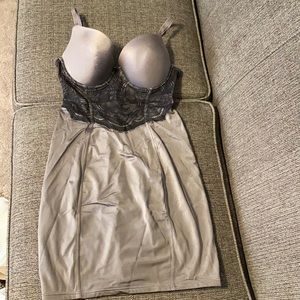 Flexees skirt shaper 36C style 2364